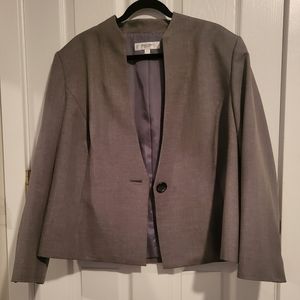 Grey Blazer, 20W